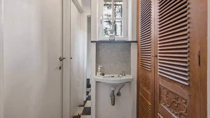 Karaktervolle villa van 325m² met 5 slaapkamers op 24 are foto 25