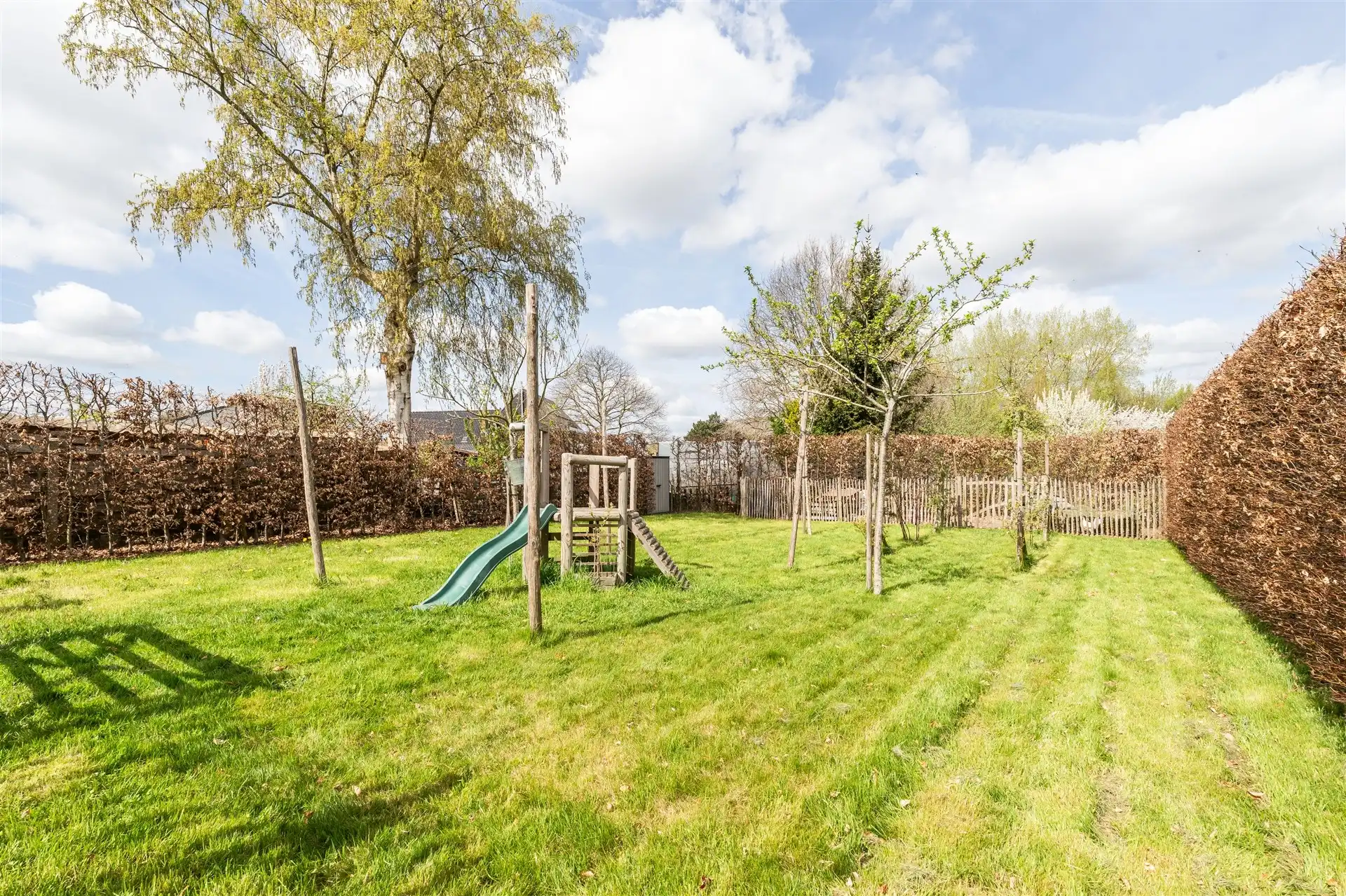 Moderne, exclusieve woning met 4 slaapkamers in Zottegem. foto 24