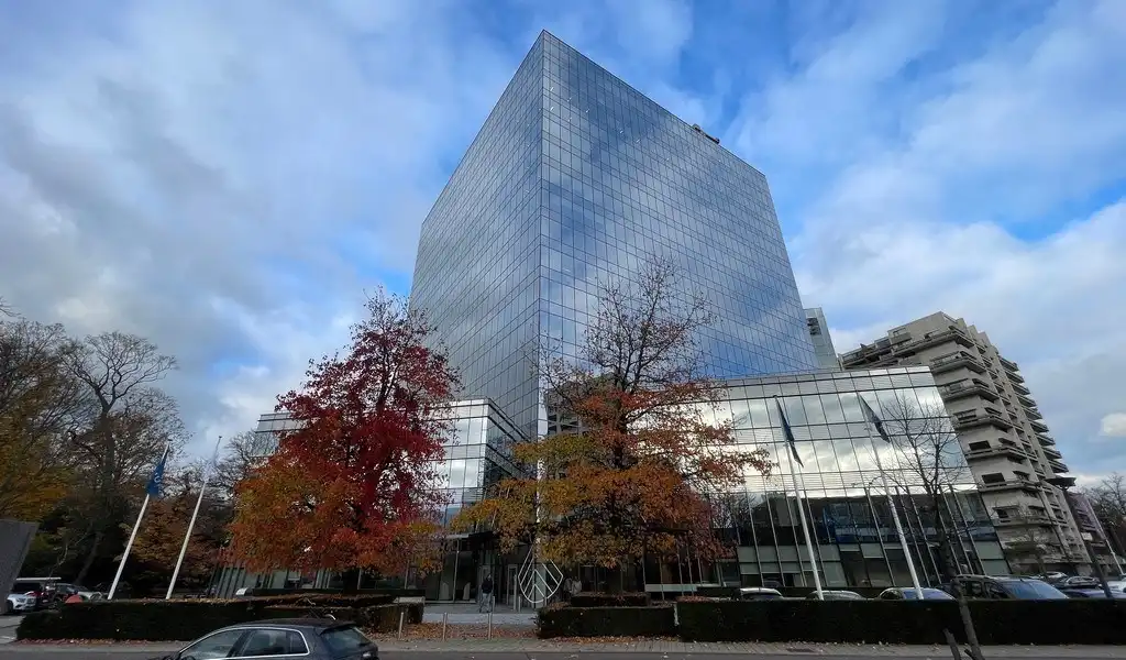 Kantoor te huur Desguinlei 92 -/10-11 - 2018 Antwerpen