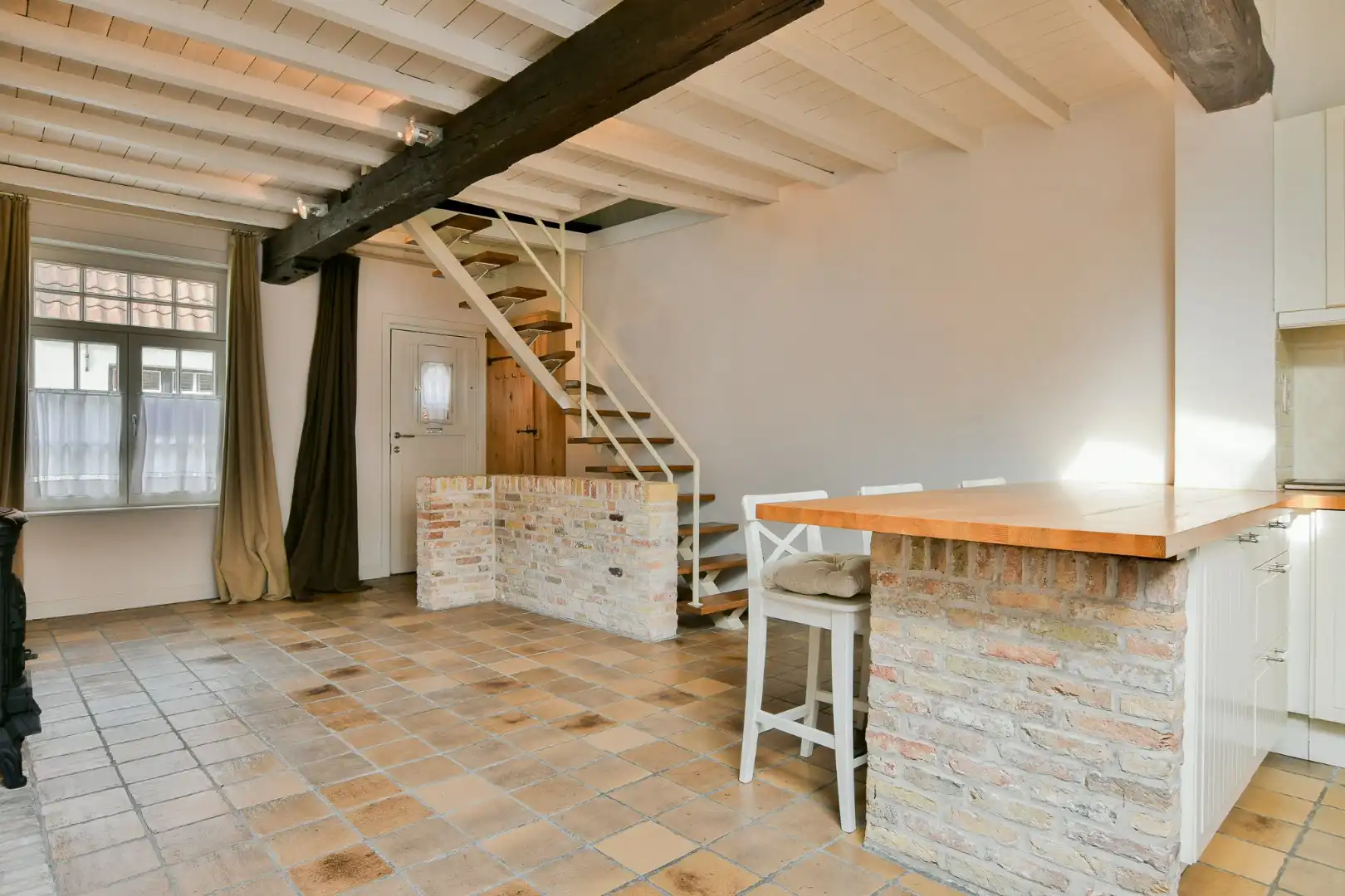 Charmante stadswoning in het hart van Brugge – ideaal als vakantieverblijf foto 3