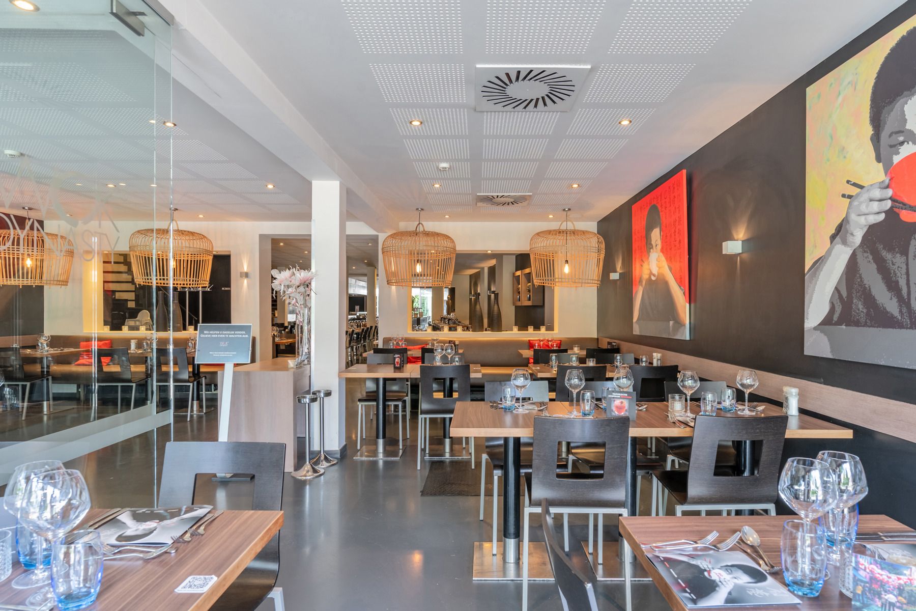 Prachtig commercieel pand met stadstuin in het hart van Aartselaar foto 14