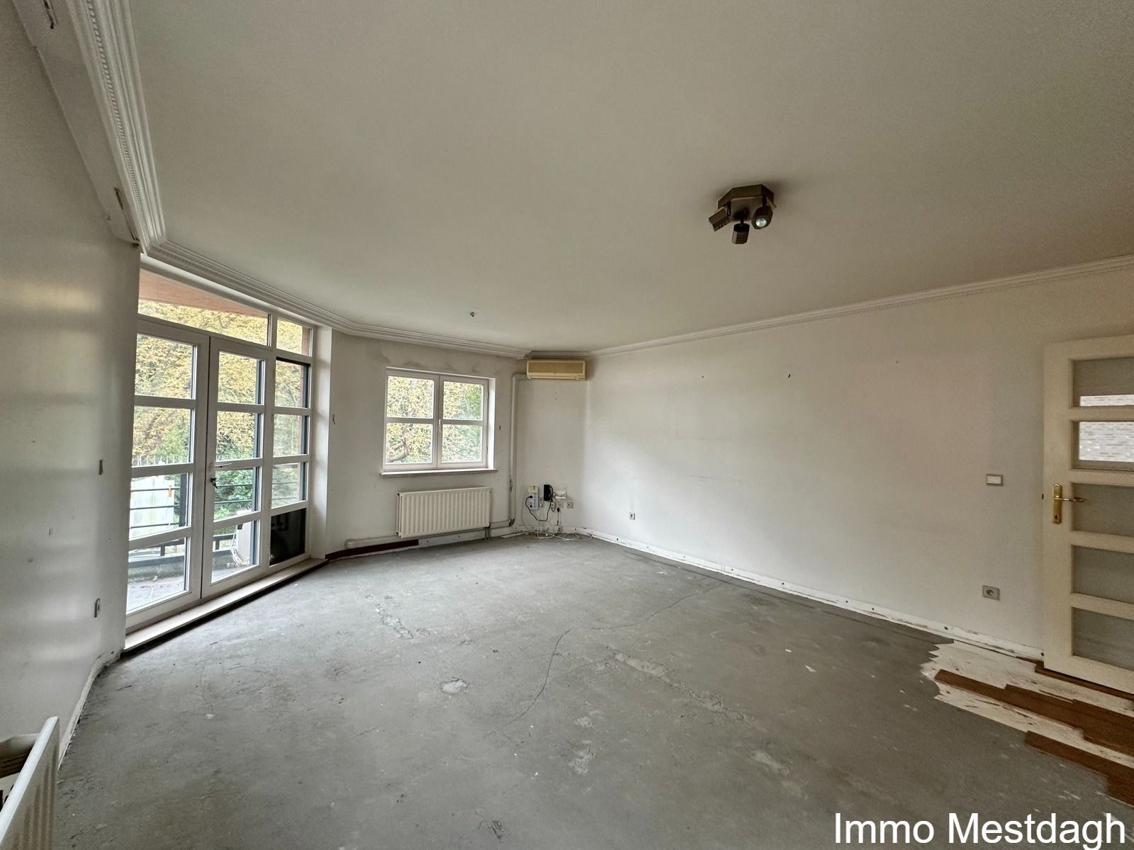 LEUK APPARTEMENT MET POTENTIEEL IN HARTJE DIEST foto 7