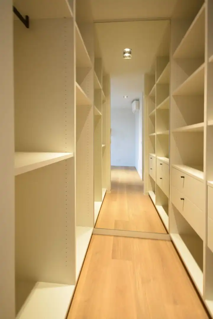 LUXE PENTHOUSE MET ADEMBENEMEND ZICHT OP STERREBOS. foto 11