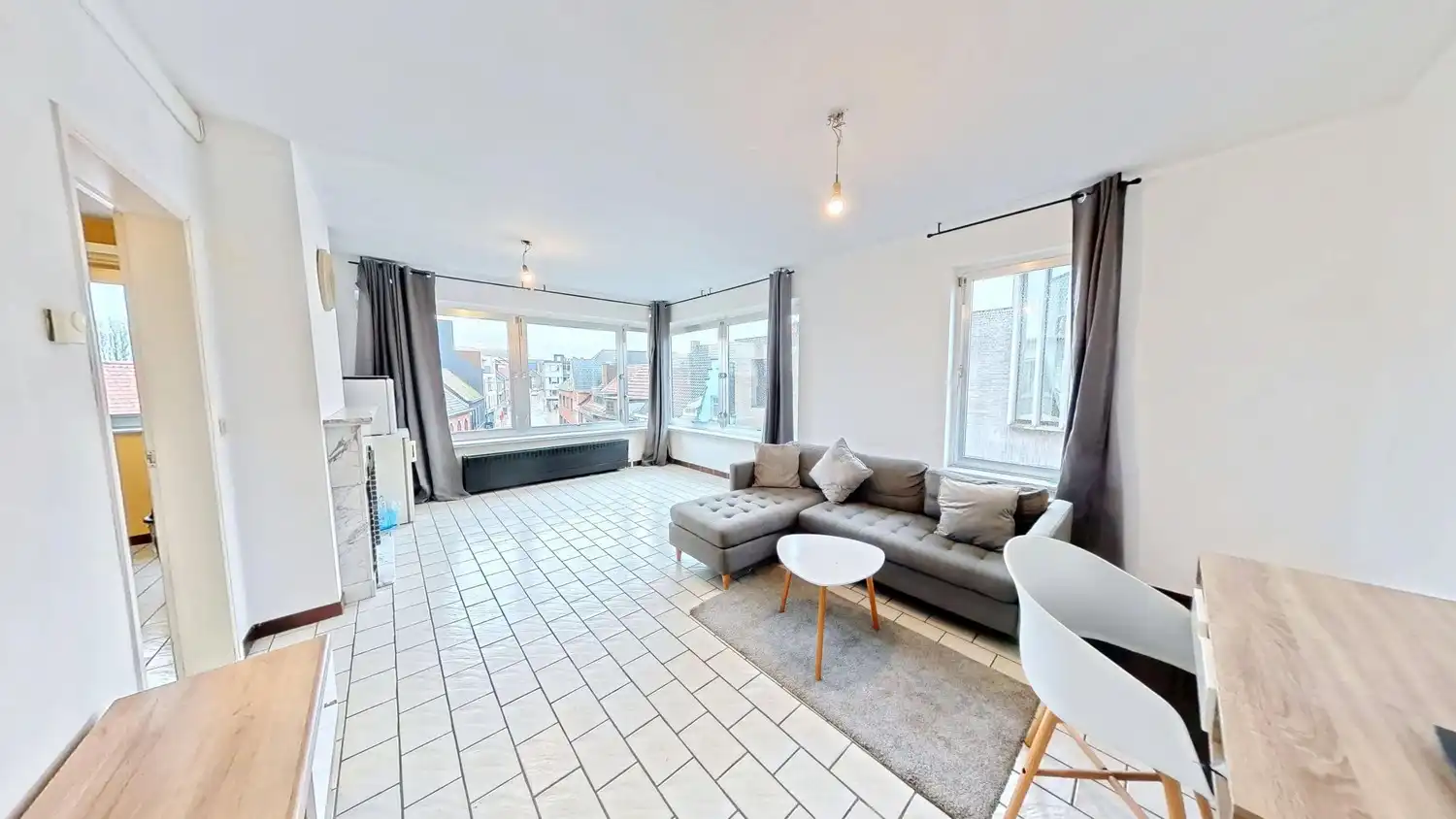 Centraal gelegen appartement met 2 slaapkamers! foto 5