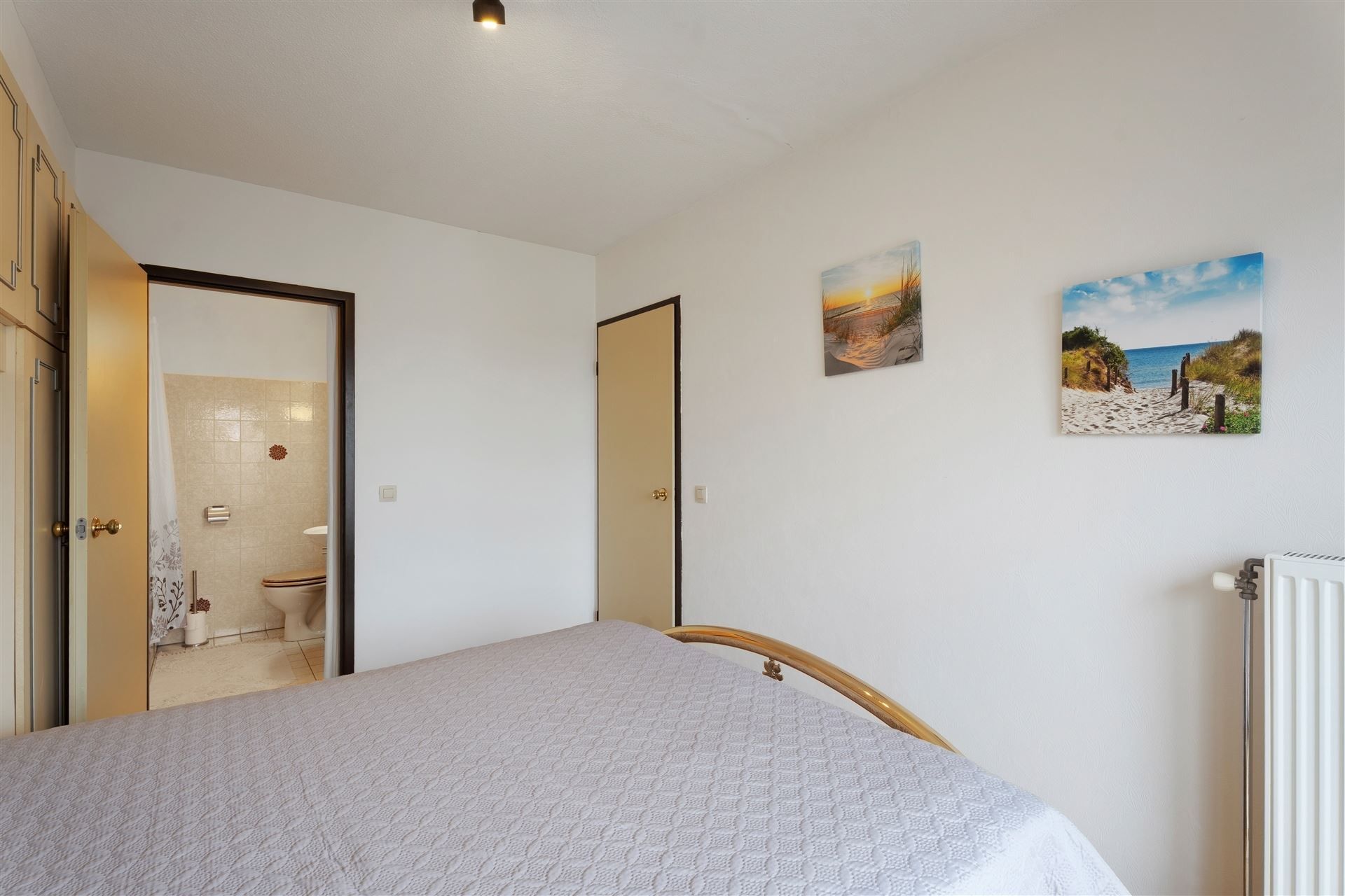 3 SLAAPKAMERS / ZEEZICHT foto 16