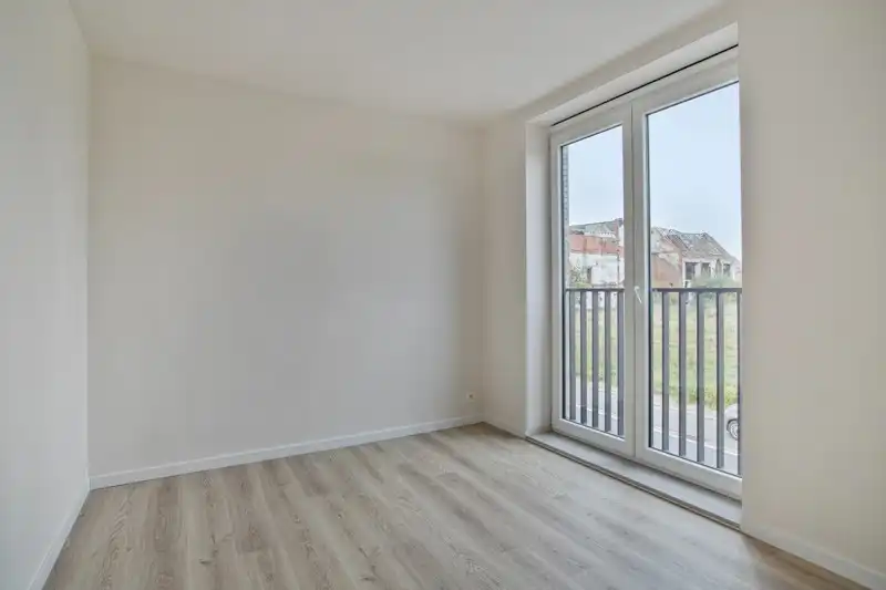 Prachtige, verrassend ruime nieuwbouwwoning met 3 slaapkamers én inpandige garage te koop in Dentergem! foto 13