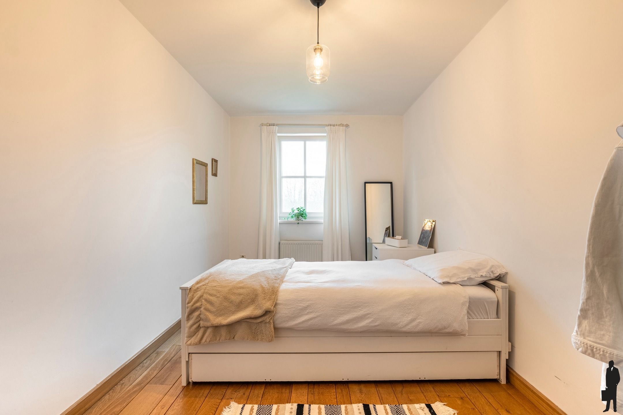 Villa met 4 tot 5 slaapkamers, weiland en paardenstallen (2) foto 20