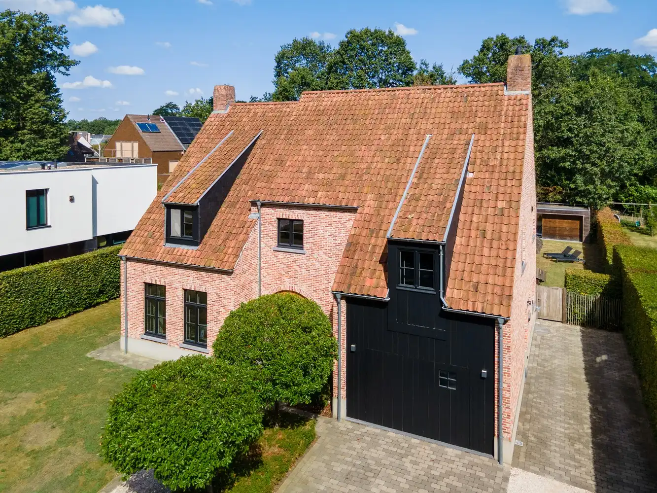 Prachtige villa met 3 slaapkamers, bureau en garage te koop op Toplocatie in Lier! foto 41