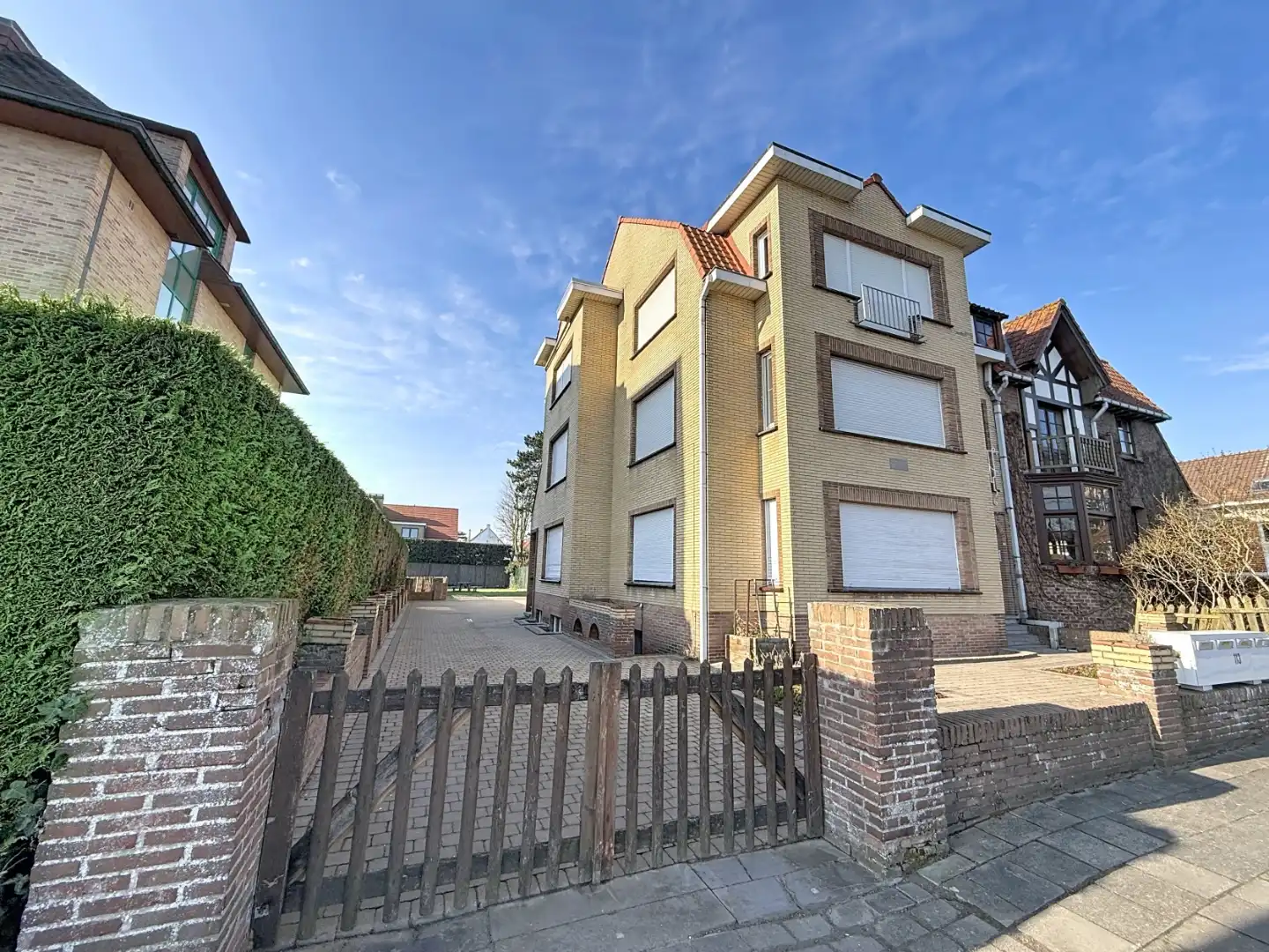 Drieslaapkamerappartement op centrale ligging te Nieuwpoort-Bad. foto 14