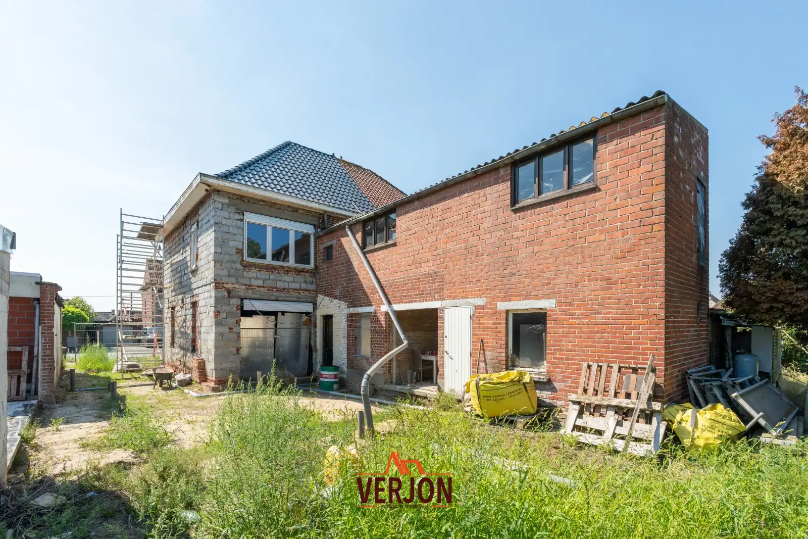 Karaktervolle woning op een perceel van 708 m² met vergund renovatie- en uitbreidingsproject foto 21