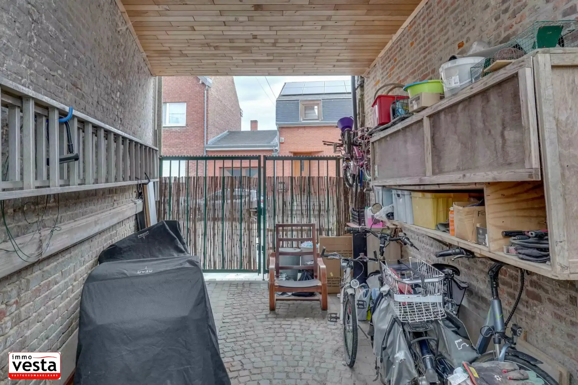 Ruime gezinswoning met 5 slaapkamers in Gingelom foto 30