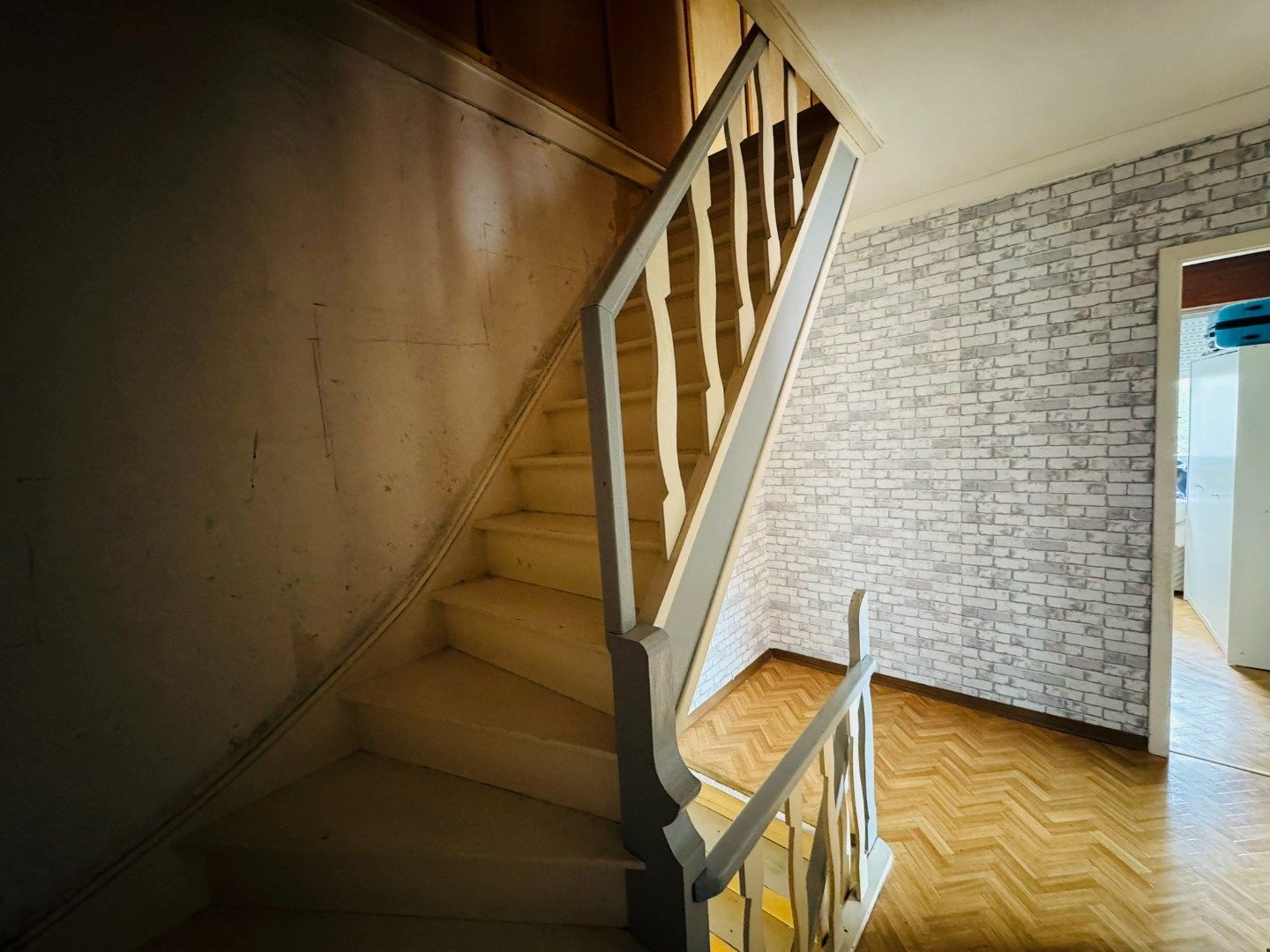 Rustig gelegen woning met 4 slaapkamers in Uitbergen  foto 11