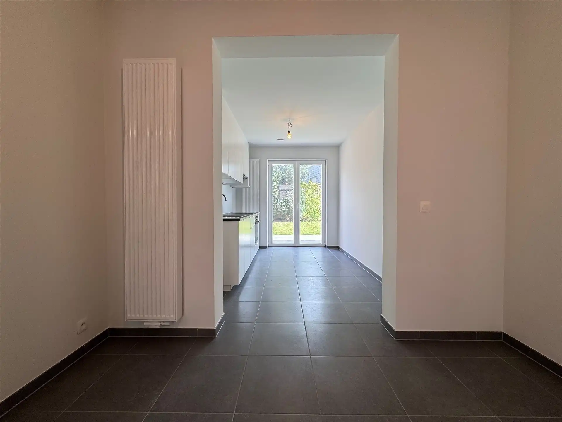 Gunstig gelegen woning met 2 slaapkamers en tuin. foto 10