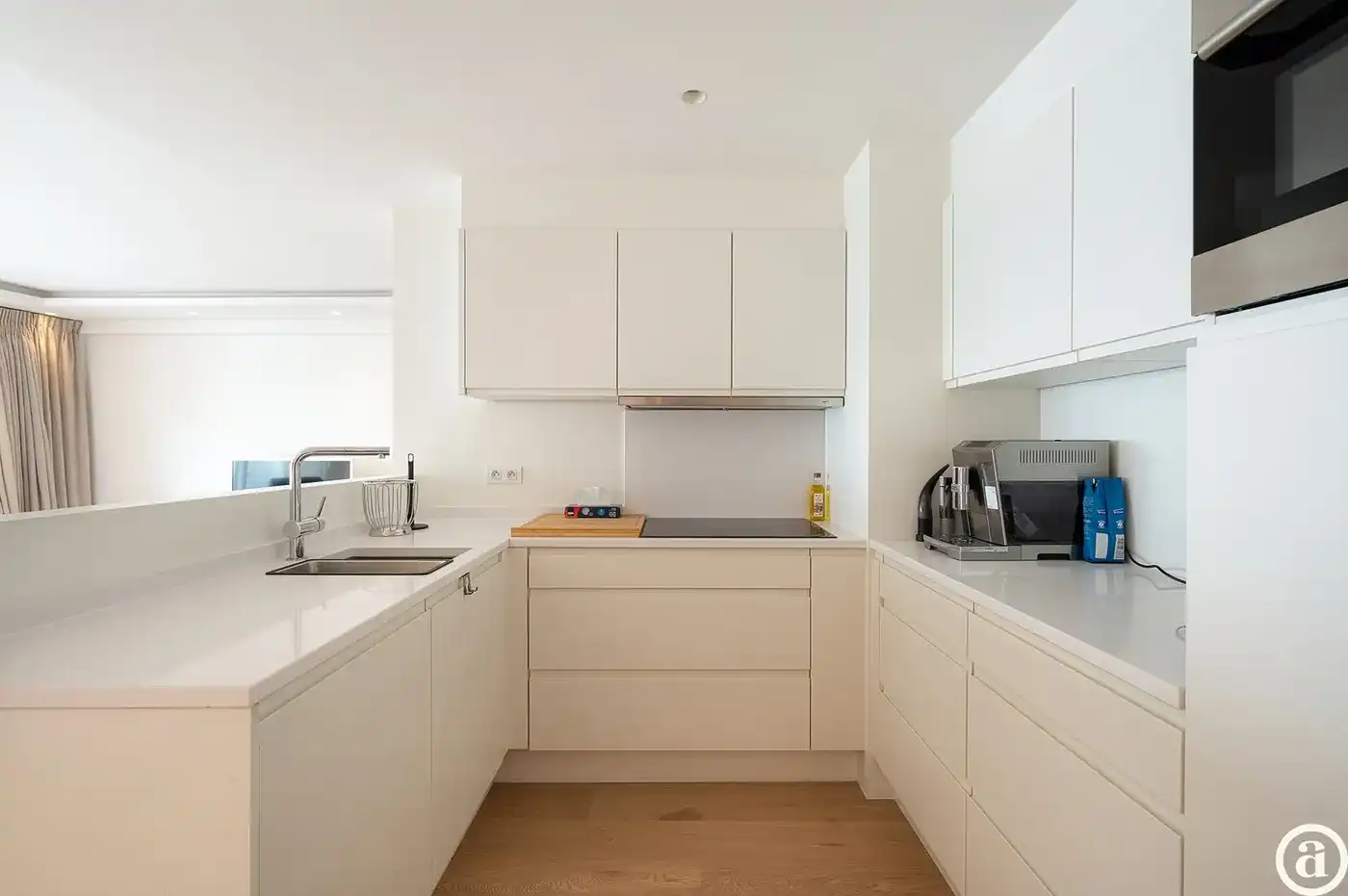 Mooi appartement op de Kustlaan met zuidgericht terras.       foto 6