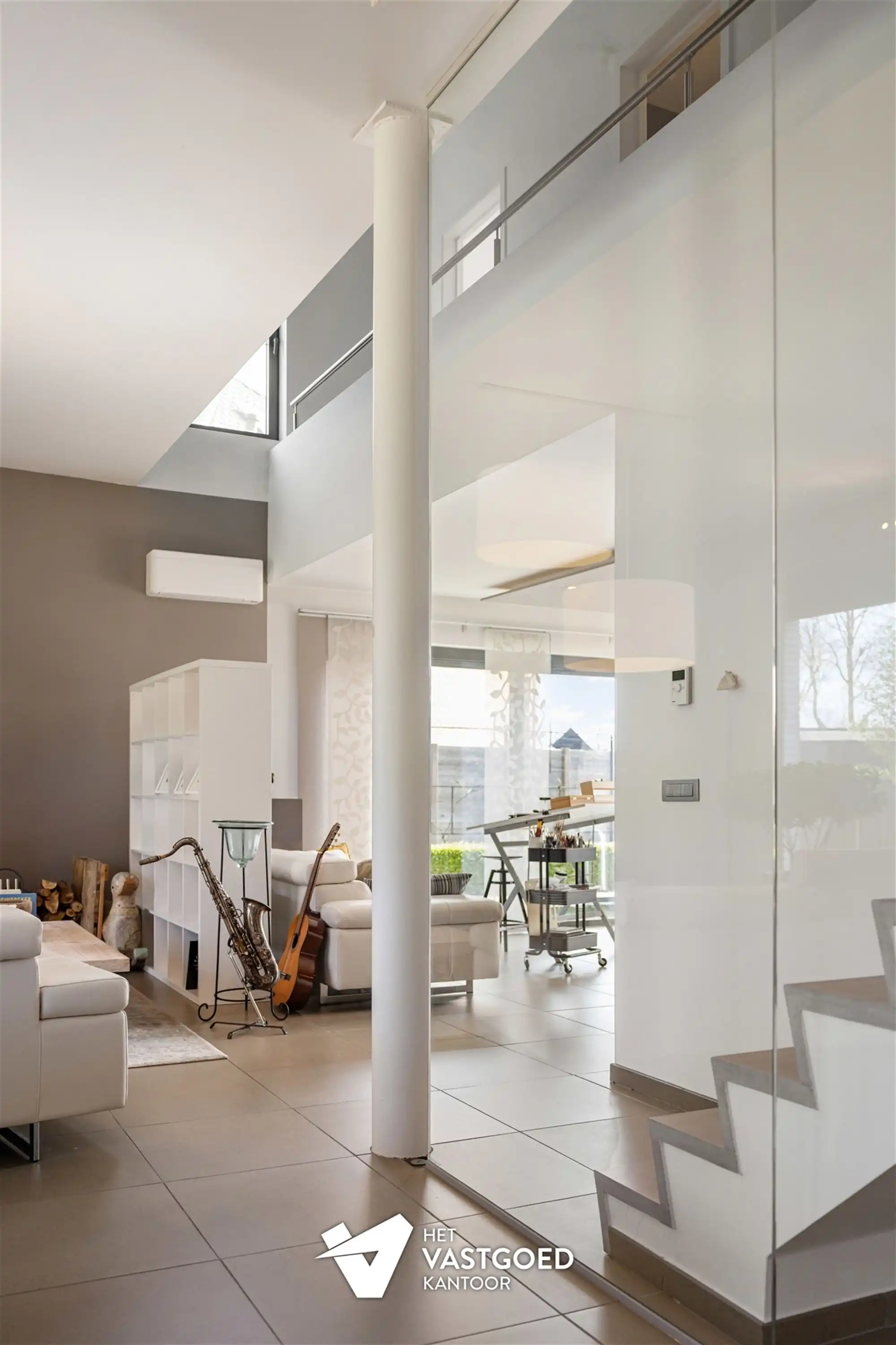 PRACHTIGE, RUIME EN ENERGIEZUINIGE WONING OP MOOI PERCEEL foto 14