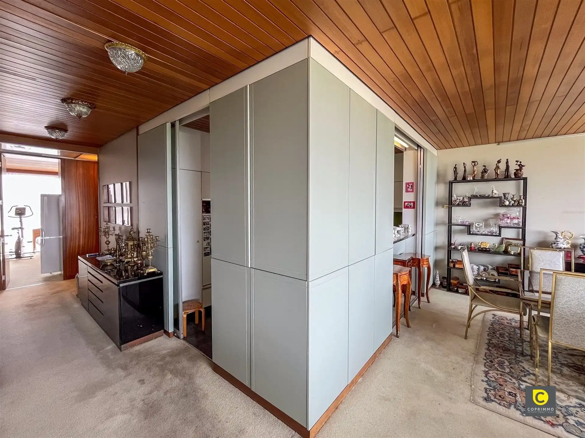 IN OPTIE! Ruim 3 slpk app. met panormaisch uitzicht! foto 6