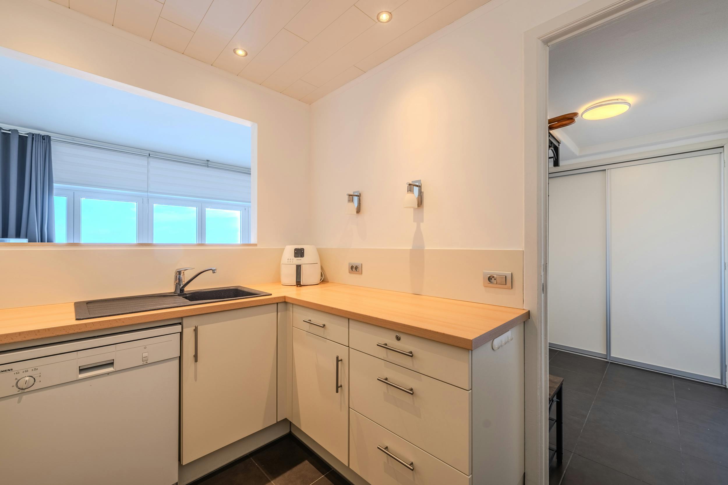 Prachtig appartement (95m²) met magnifiek zeezicht foto 9