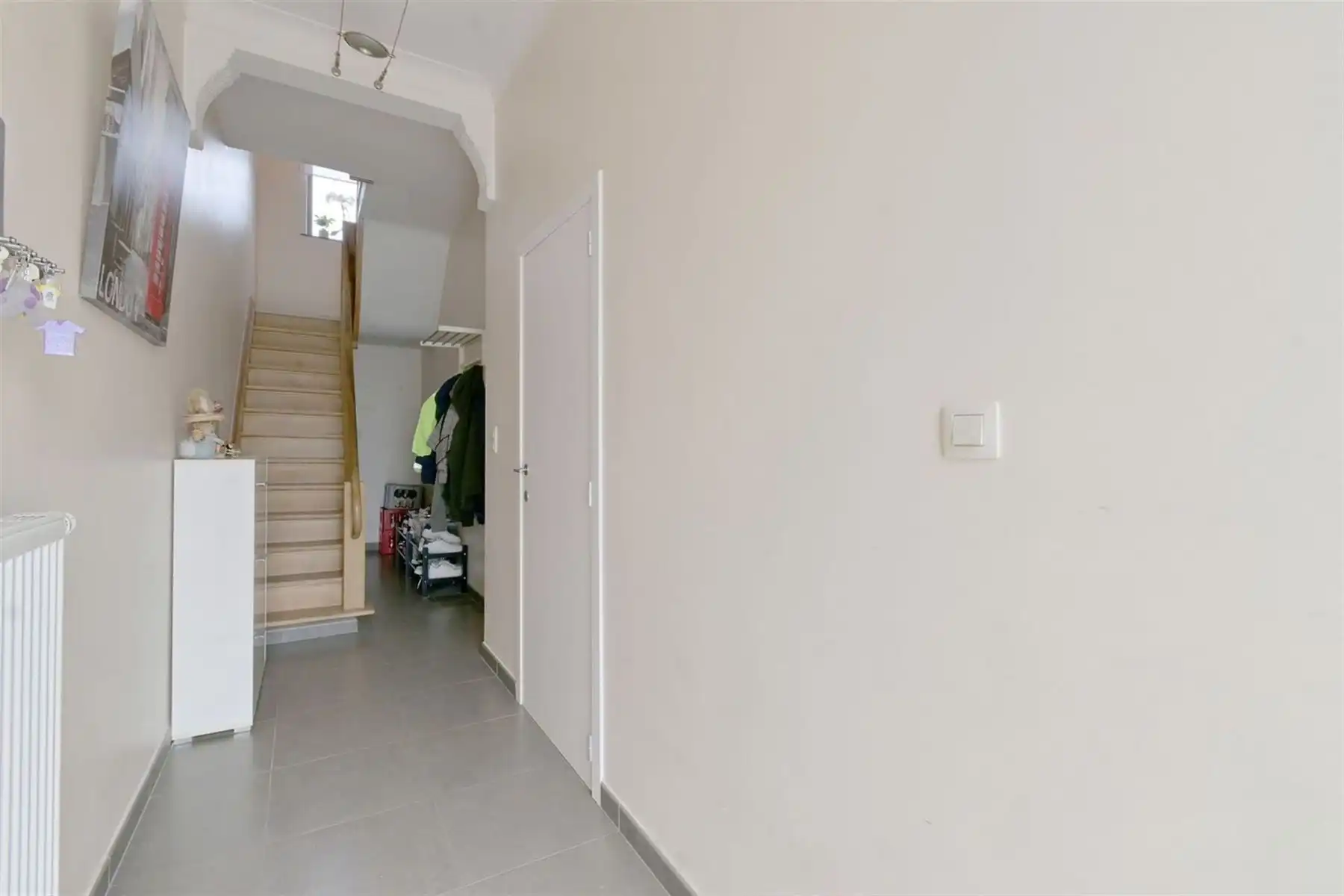 Gerenoveerde woning (2010) met 3slpk's en gezellige tuin! foto 9