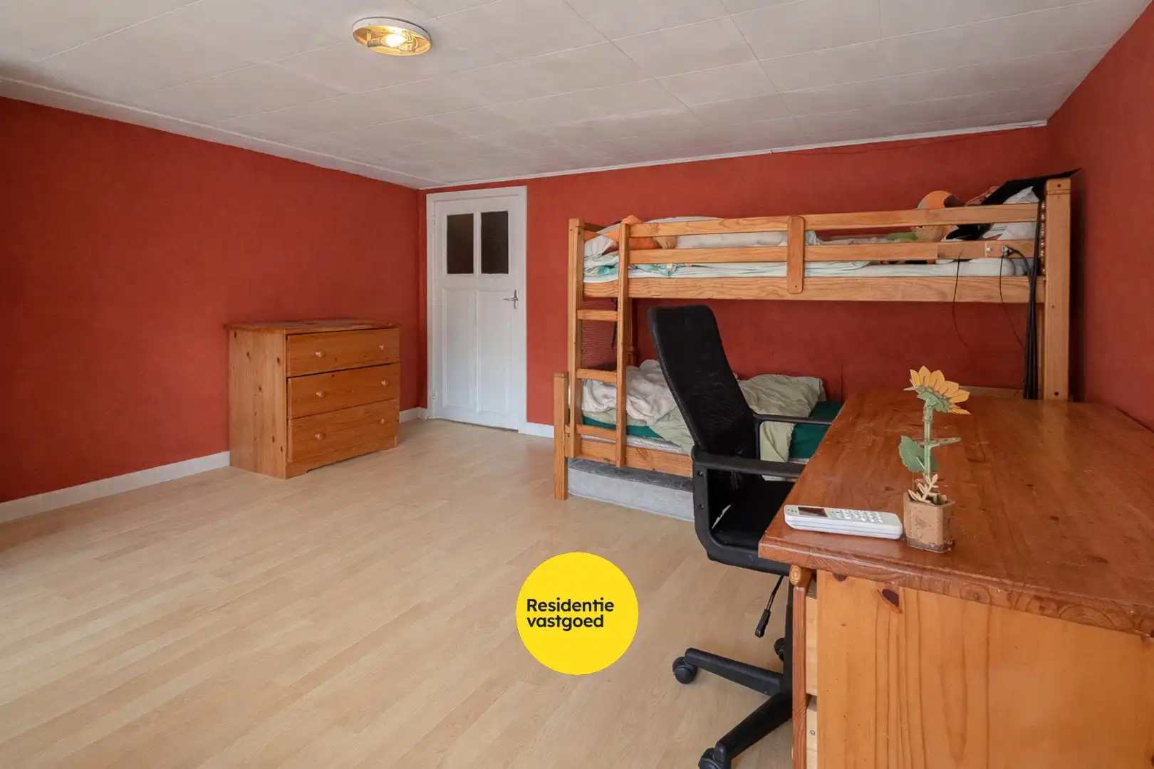 Te renoveren rijwoning met 3 slaapkamers in het Ezelstraatkwartier foto 11