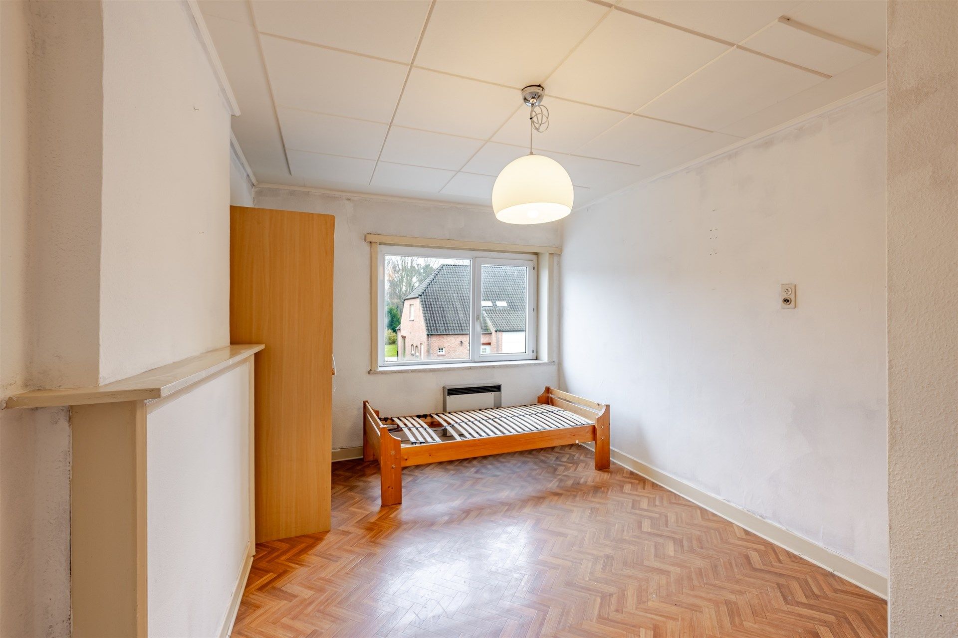 Te renoveren woning met ruimte voor achtertuin foto 18