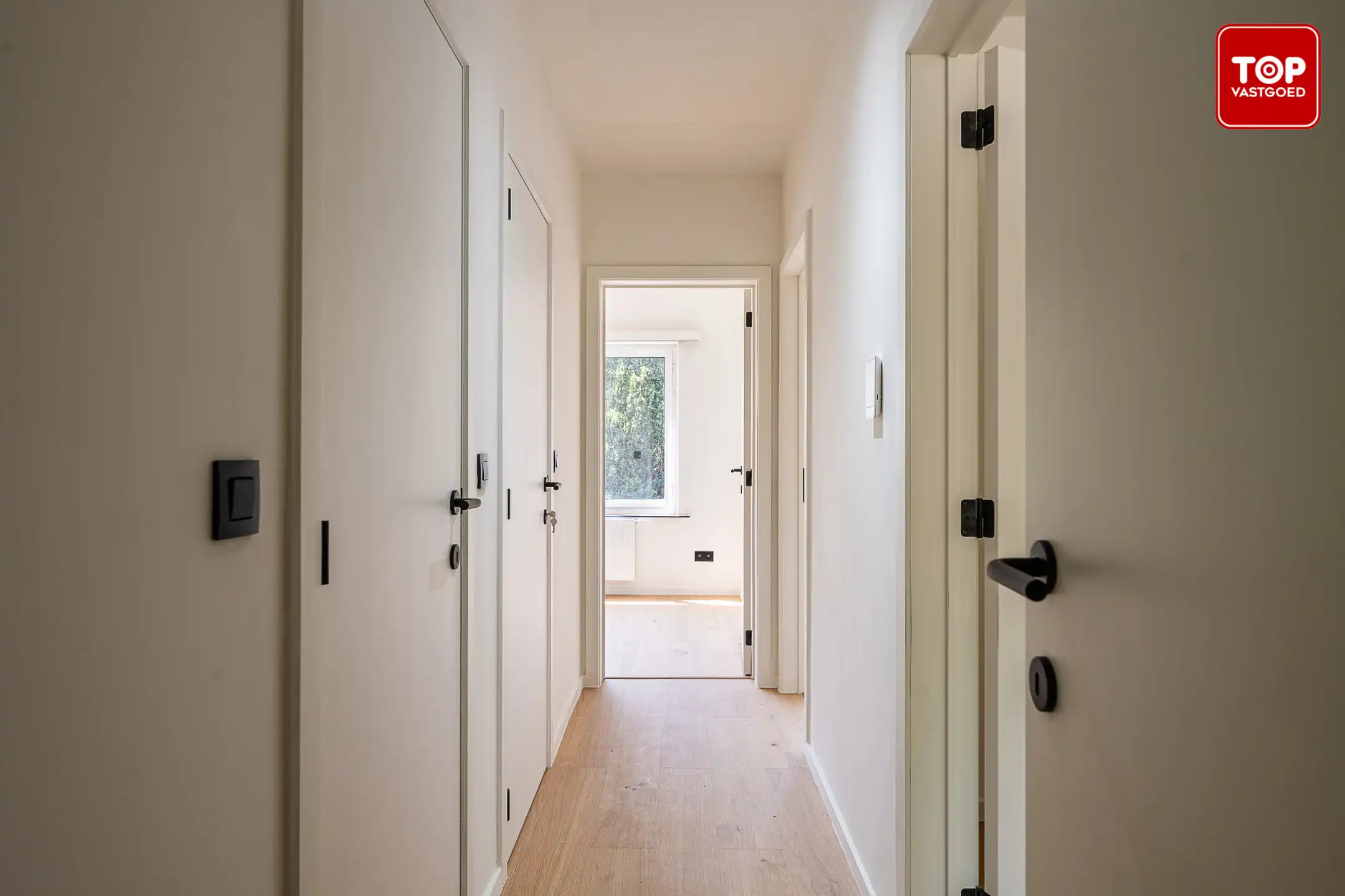 Volledig gerenoveerd appartement met EPC A foto 8