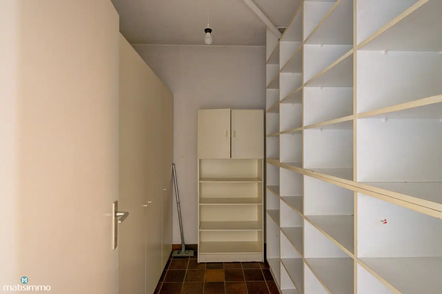 RIANTE VILLA MET CHARMANTE UITSTRALING ALS LANDHUIS OP ZEER RUIM PERCEEL IN WELLEN foto 15