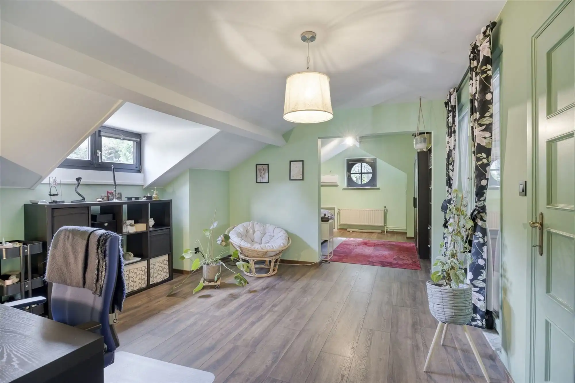 Verrassend ruime villa met klasse in een groene omgeving foto 46