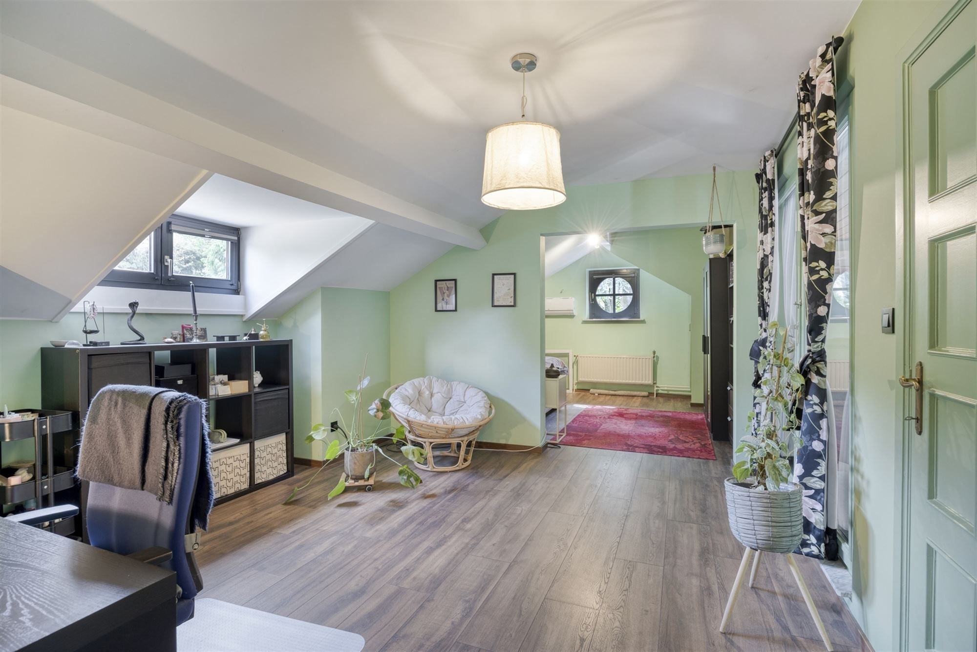 Verrassend ruime villa met klasse in een groene omgeving foto 46