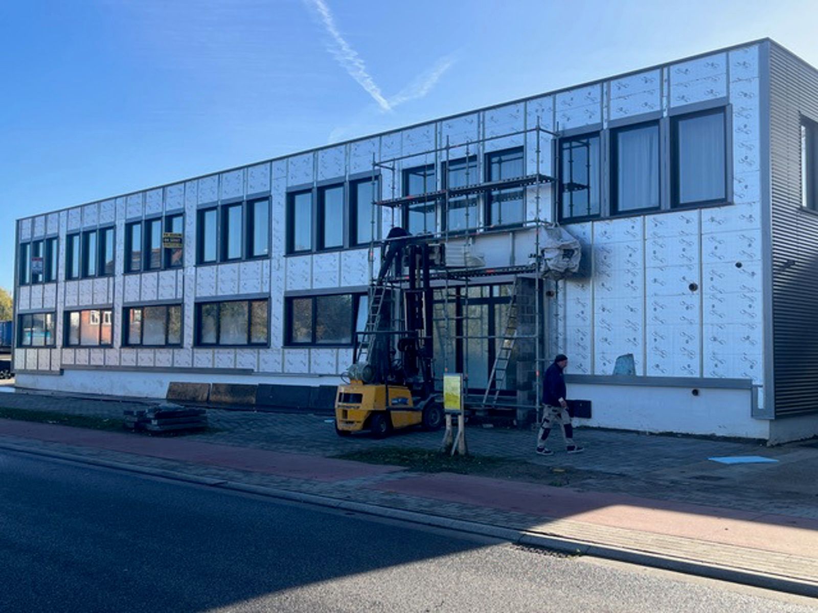 Volledig vernieuwde units voor stockage of ambachtsactiviteit foto 4