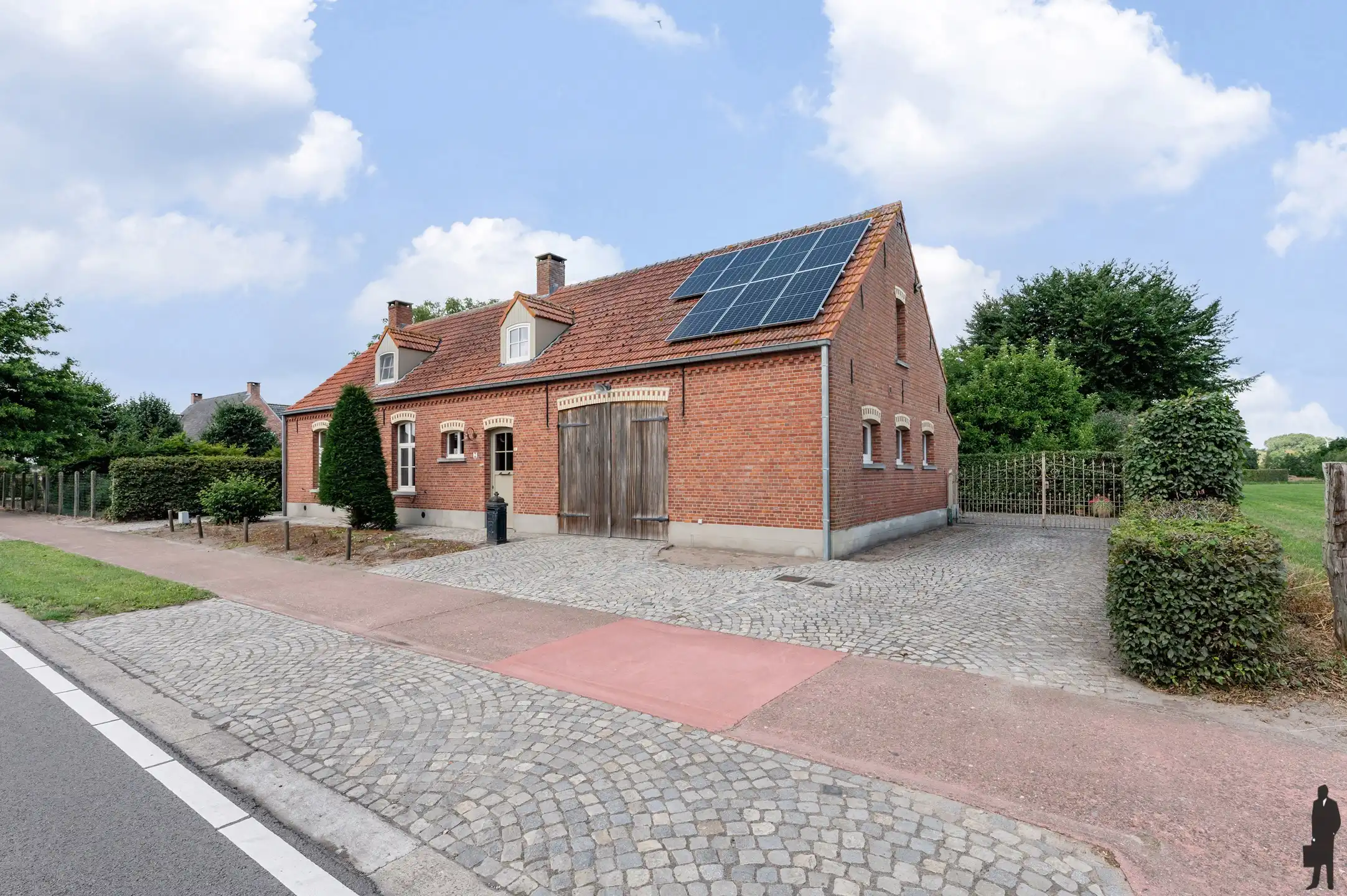 Langgestrekte hoeve op ca. 2.562m² grond te Meer! foto 30