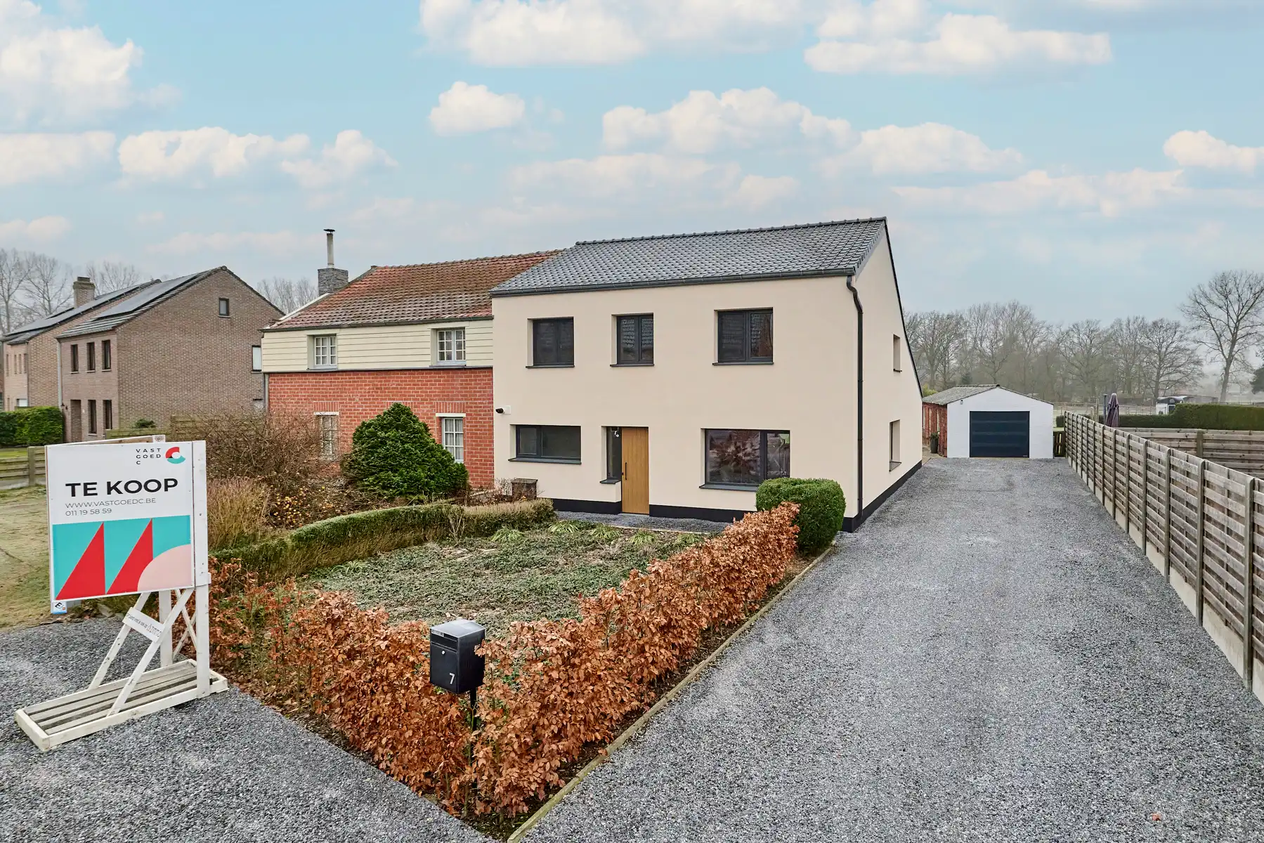 Huis te koop foto {{pictureIndex}}