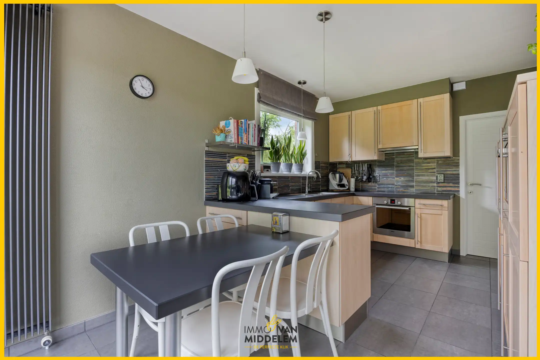 INSTAPKLARE VILLA MET 4 KAMERS EN BUREAU + BOUWGROND foto 7