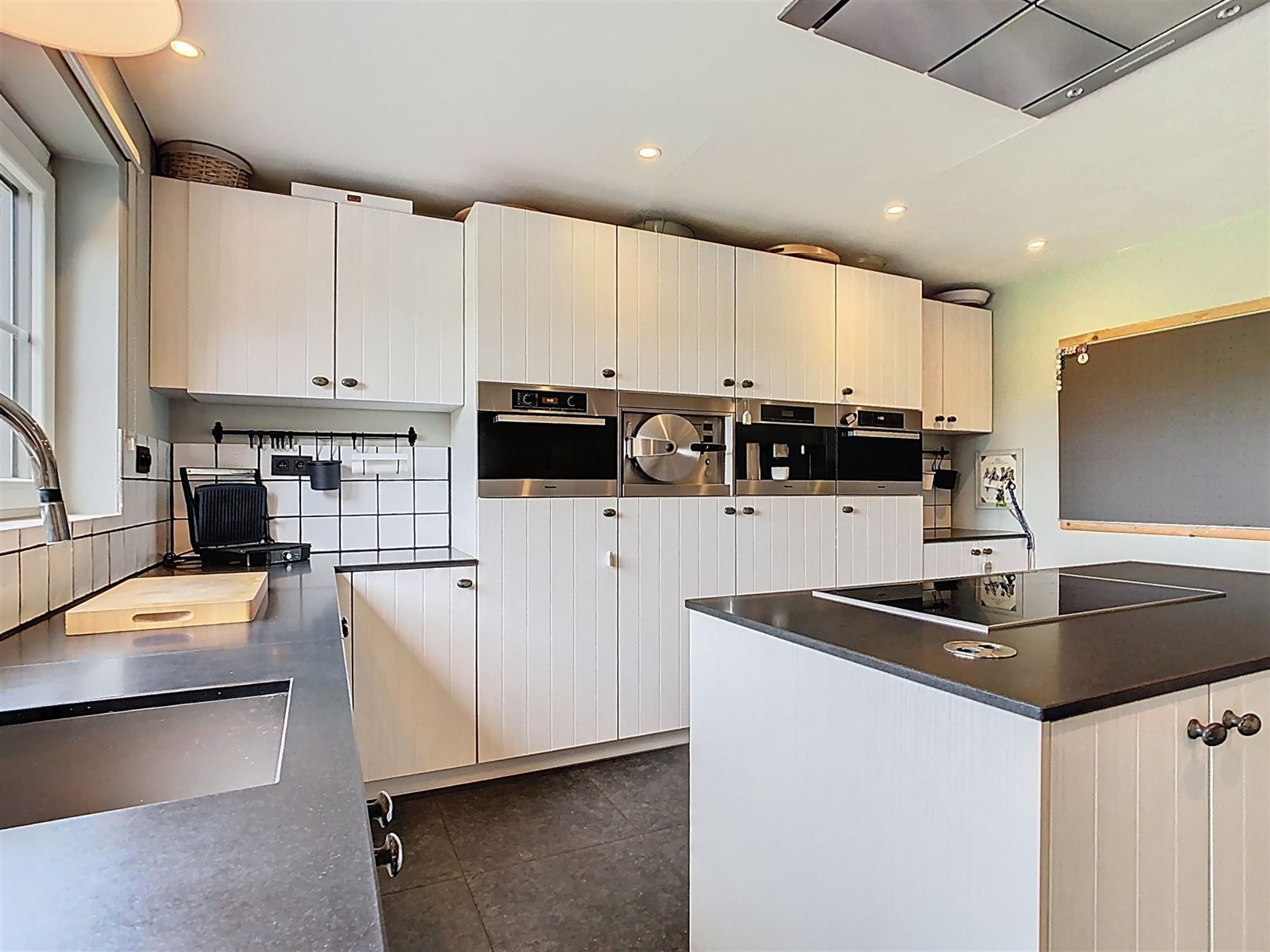 Instapklare en ruime woning, 4 slpks, terras, tuin, 3a 91ca foto 44