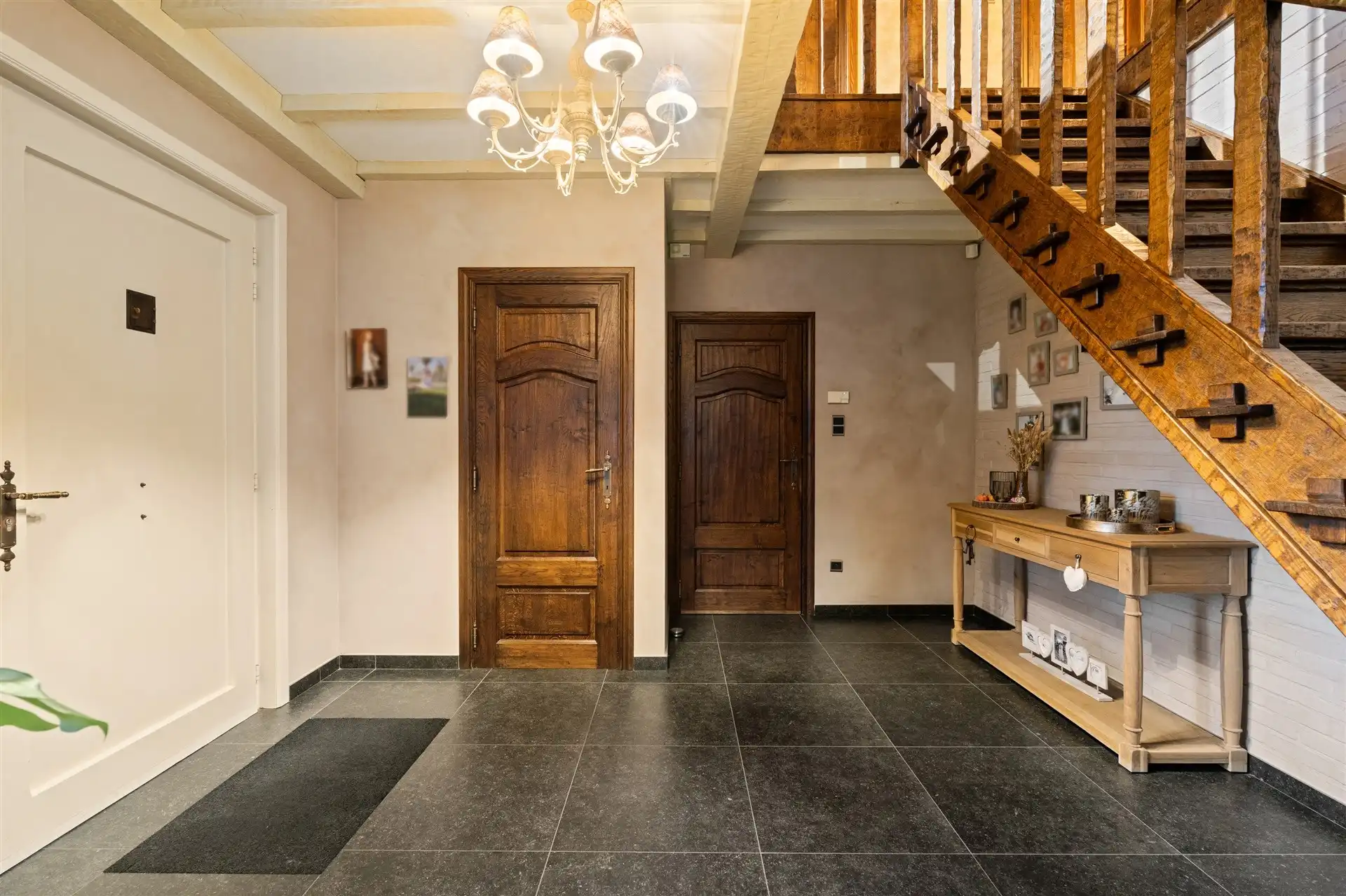 Ruime, stijlvolle gezinswoning met tuin in Kalken / Laarne foto 9