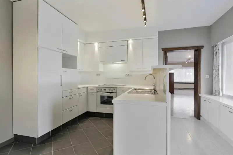 WONEN & WERKEN OP ÉÉN LOCATIE – 4 SLPK + ±200 M² OPSLAG/ATELIER foto 7