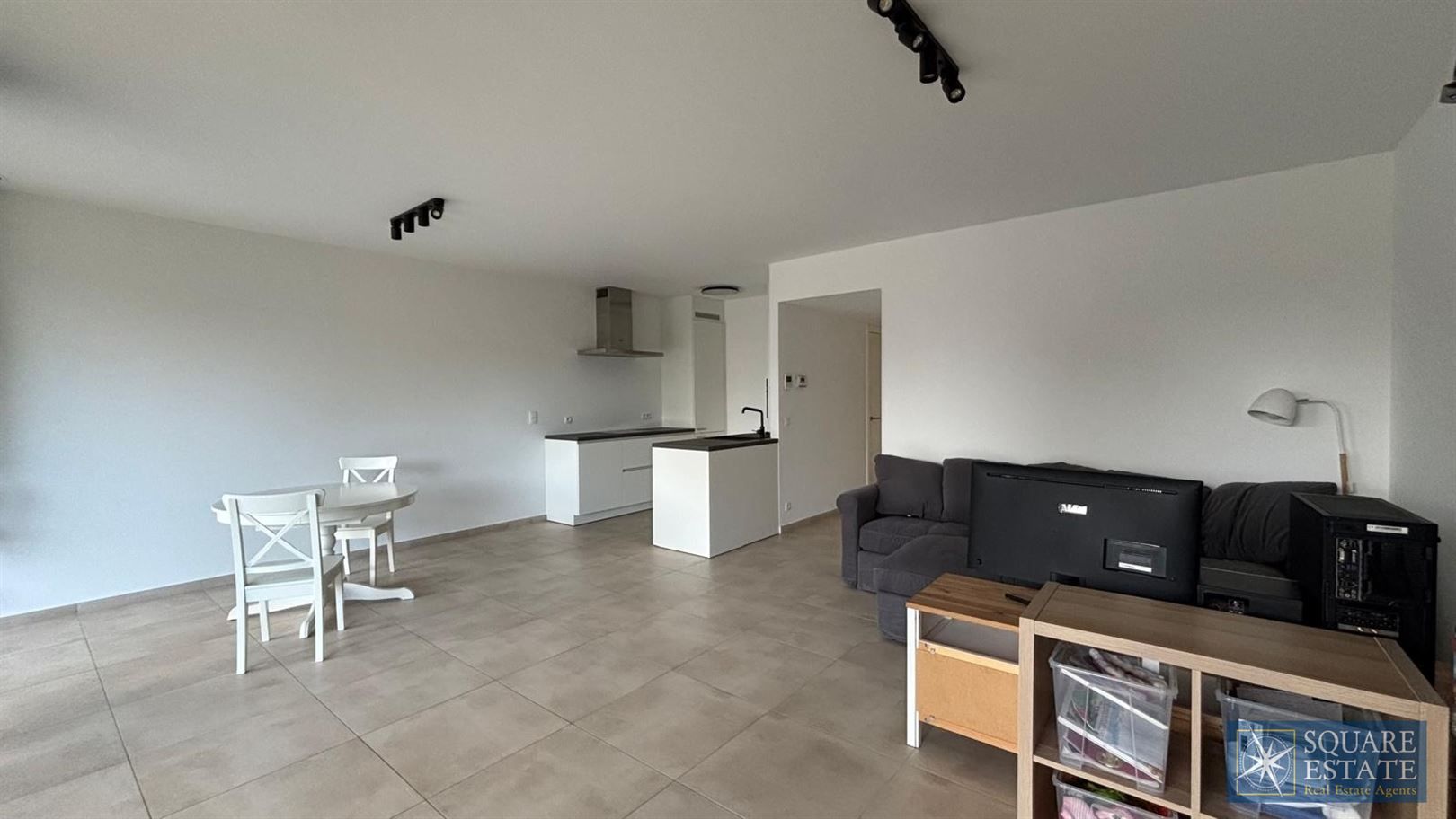 Recent appartement met 2 slaapkamers foto 3
