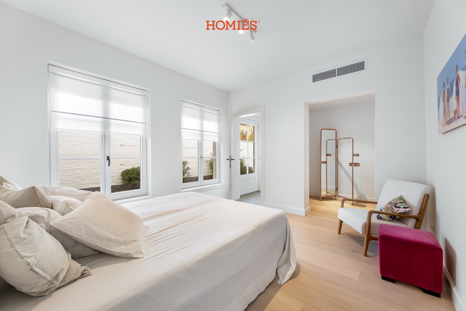 High-end gelijkvloers appartement met tuin, in historisch pand foto 8