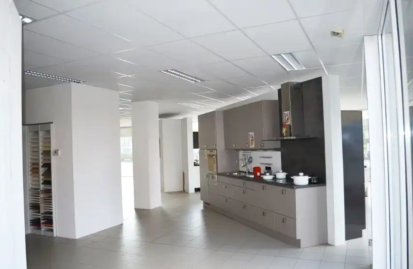 Goed gelegen handels- of kantoorruimte in gebouw met uitstraling. foto 8