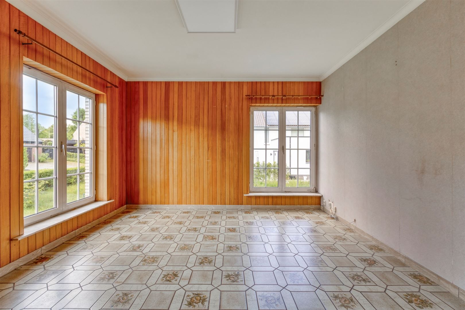 Ruime villa met 5 slaapkamers vlakbij Park Molenvijvers in Genk foto 8