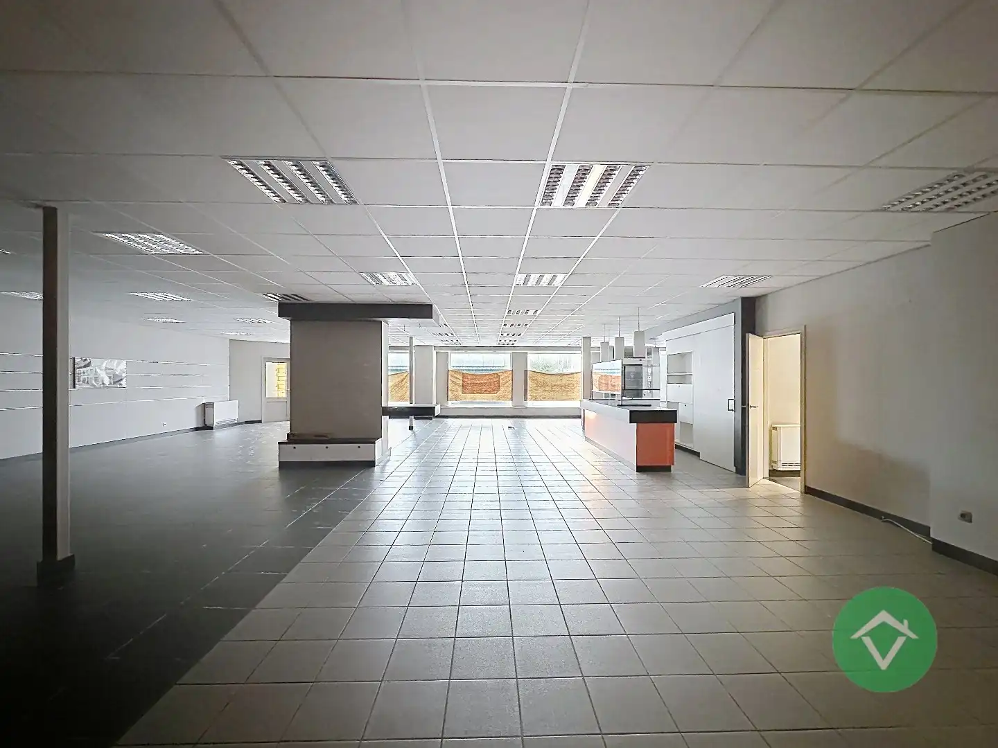 Handelspand met woonst op topligging in Gistel foto 4