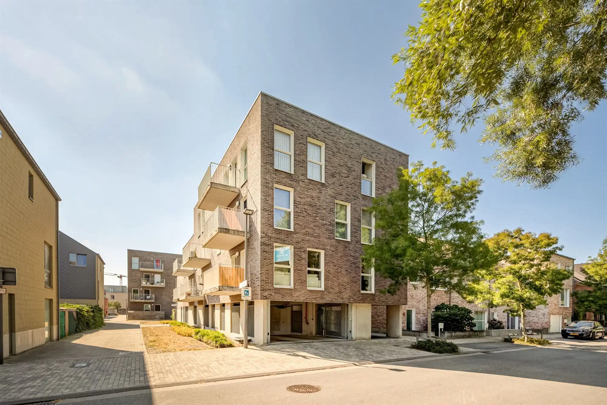 Instapklaar modern hoekappartement met 2 slpk. en terras foto 3