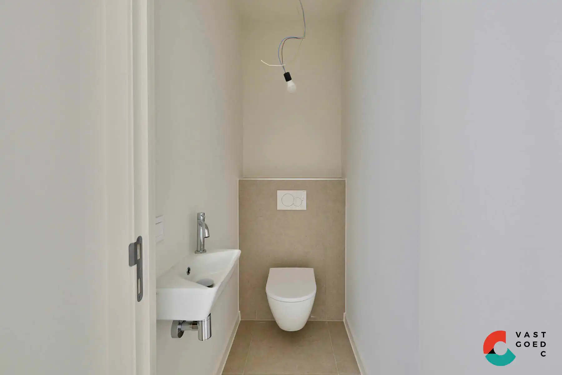 Luxe en zorgeloos wonen aan het water in Leopoldsburg! foto 13