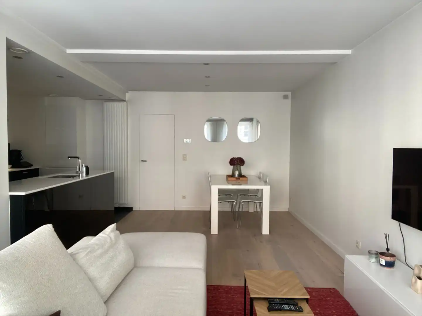 Modern appartement op de eerste verdieping foto 4
