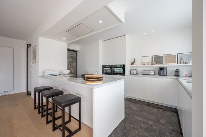 Prachtig tuinappartement met zonnige tuin in een villa residentie in het Zoute op enkele stappen van de zee en de winkels. foto 14