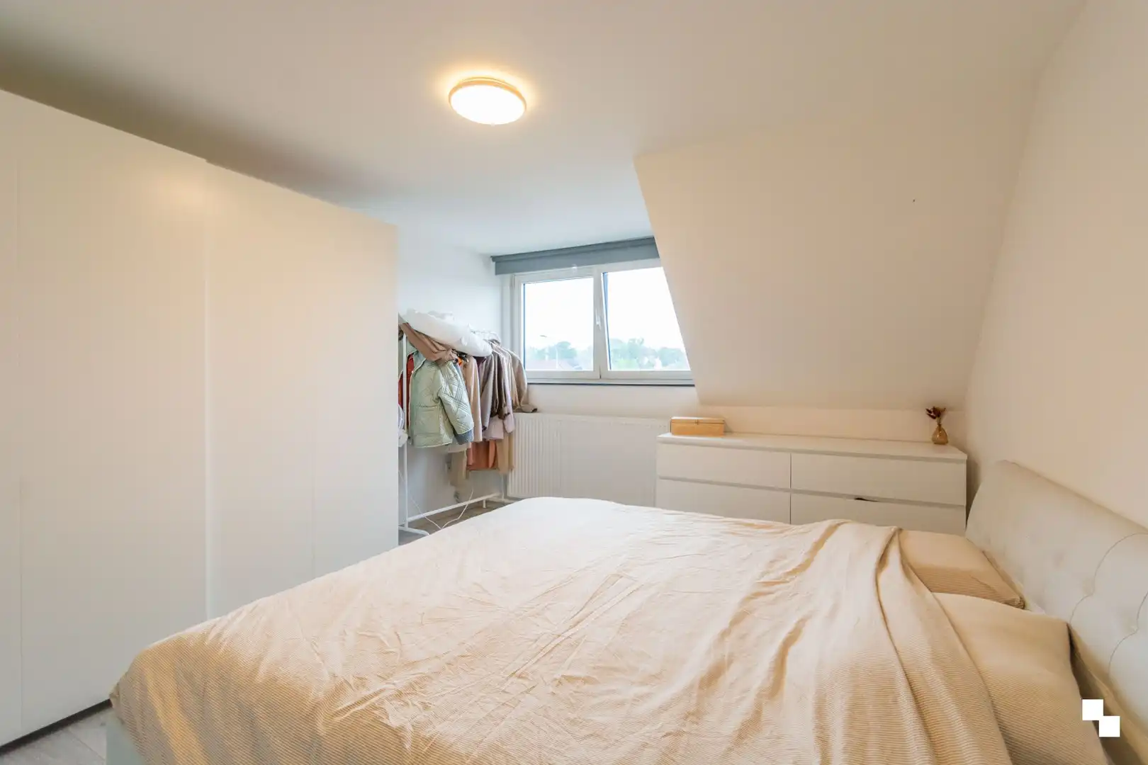 Ruime instapklare duplex met terras in hartje Merelbeke foto 17