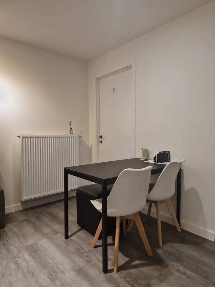 Mooi handelspand op uitstekende locatie foto 11