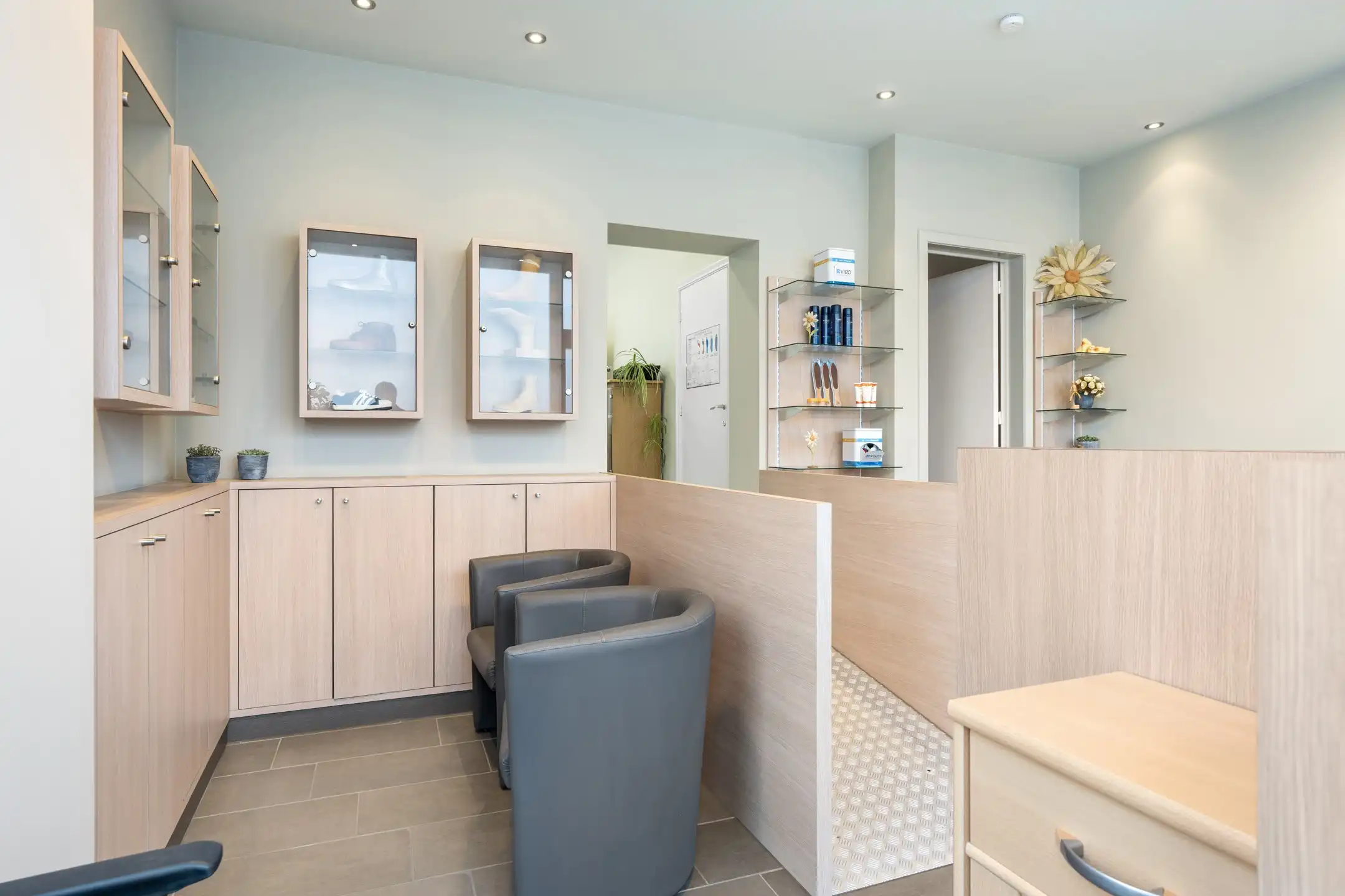 instapklare woning met handels- of kantoorruimte  foto 5
