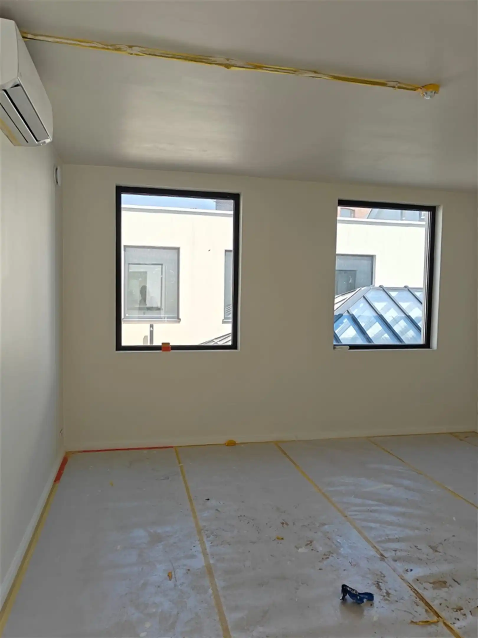 Gerenoveerd kantoor/showroom op toplocatie foto 10