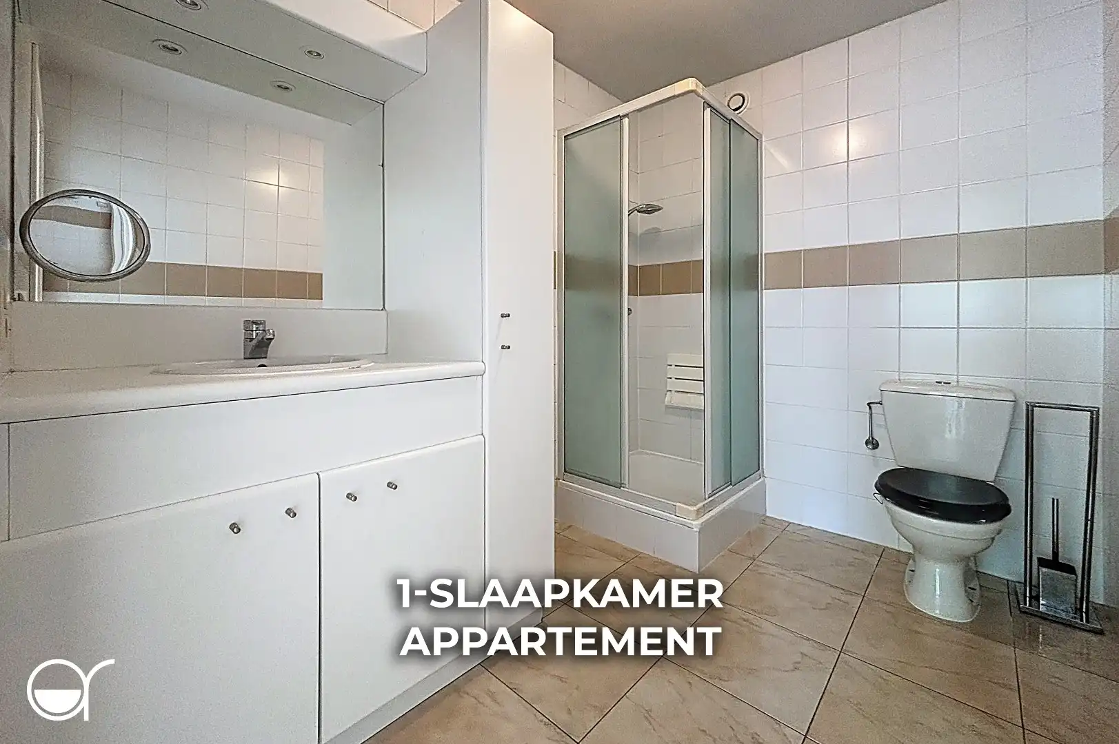 Te renoveren gebouw met 3 entiteiten foto 24