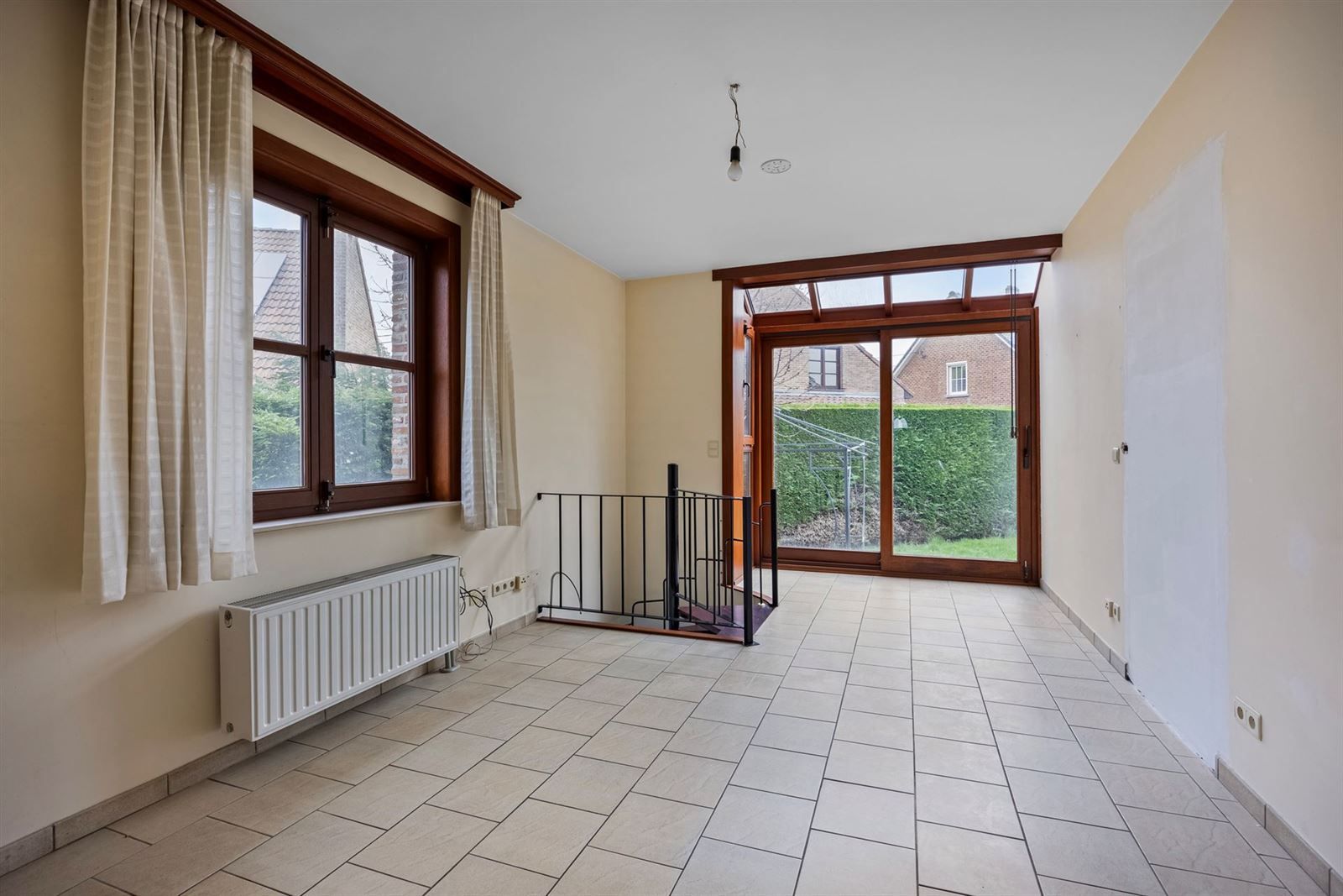 Beersel: Ruime vrijstaande woning met veel mogelijkheden foto 14